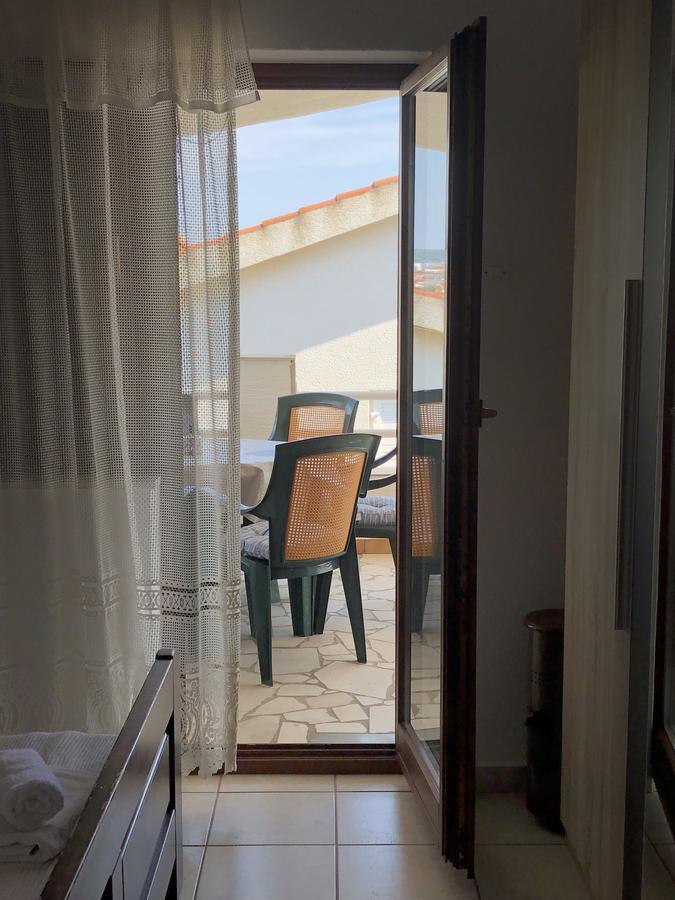Apartmani Zvijezda ロゴズニッツァ エクステリア 写真