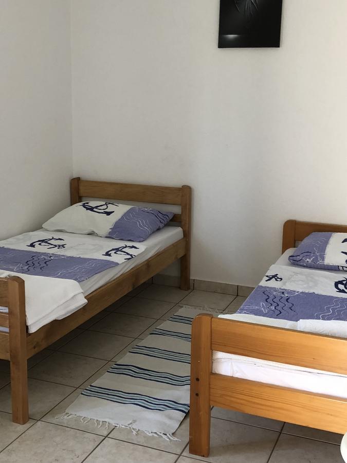 Apartmani Zvijezda ロゴズニッツァ エクステリア 写真