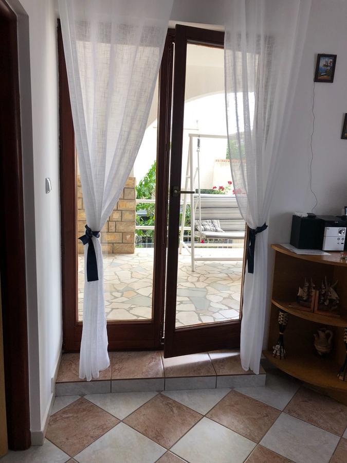 Apartmani Zvijezda ロゴズニッツァ エクステリア 写真